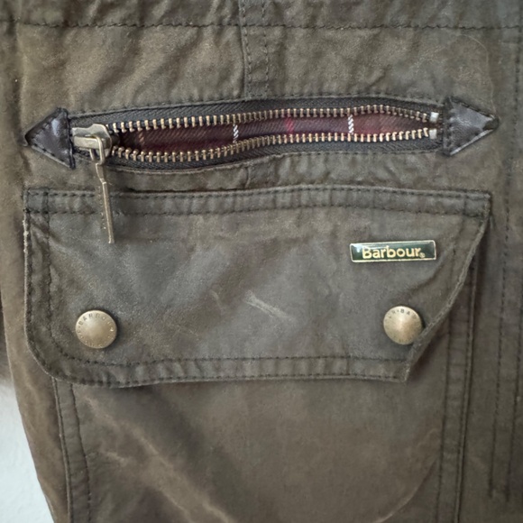 BARBOUR KELSALL WOMEN'S WAXED JACKET OLIVE - Picture 6 of 11